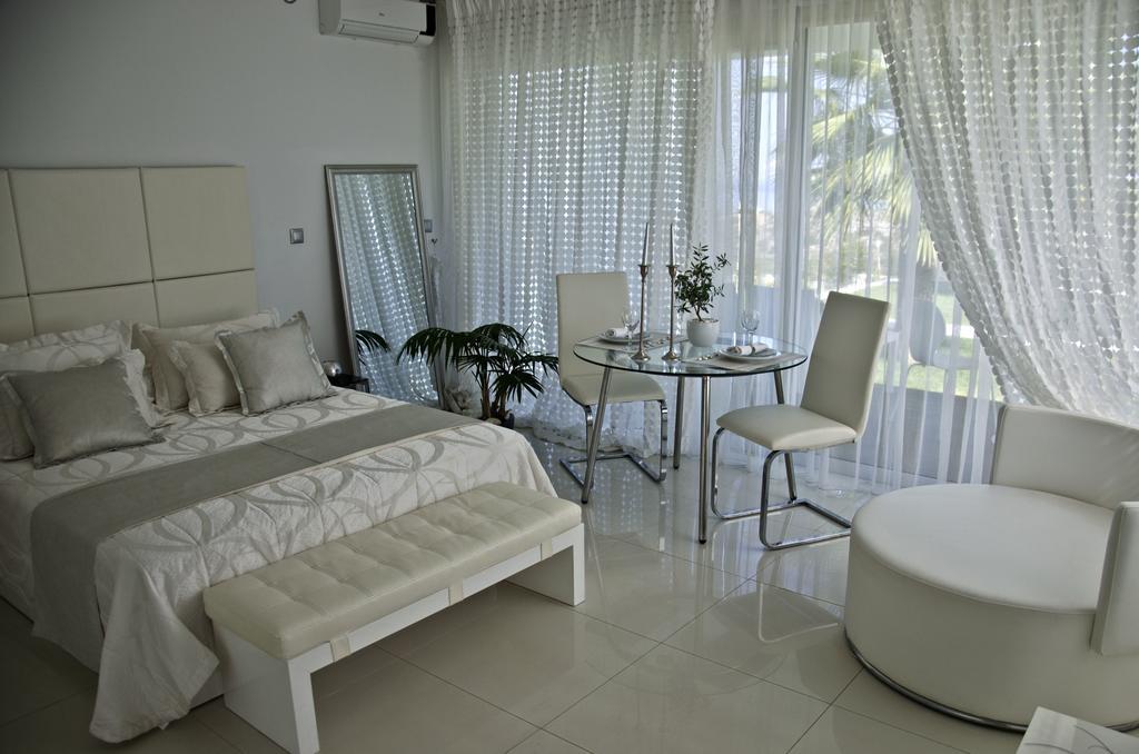 Reveli Estate Villa Kalathas Buitenkant foto