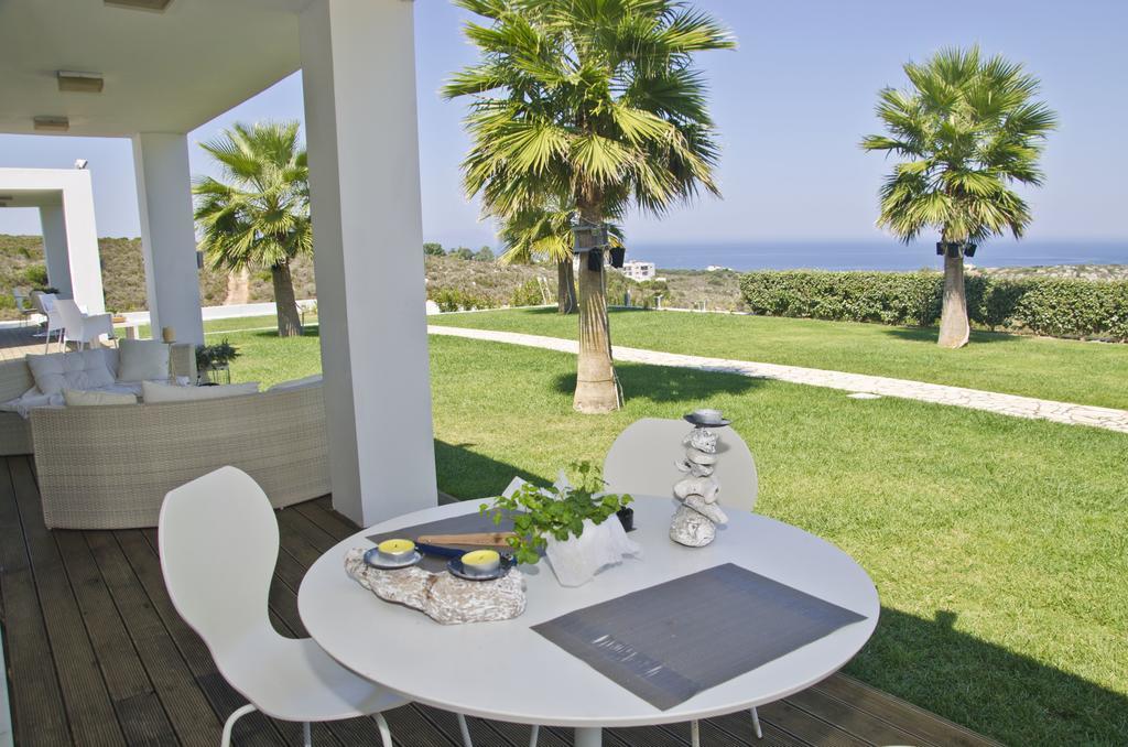Reveli Estate Villa Kalathas Buitenkant foto